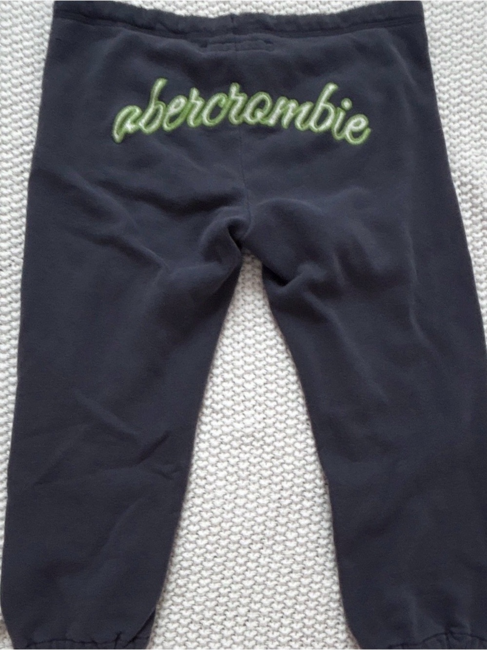 Vintage Abercrombie & Fitch Black Capris Pants with Green Script Logo